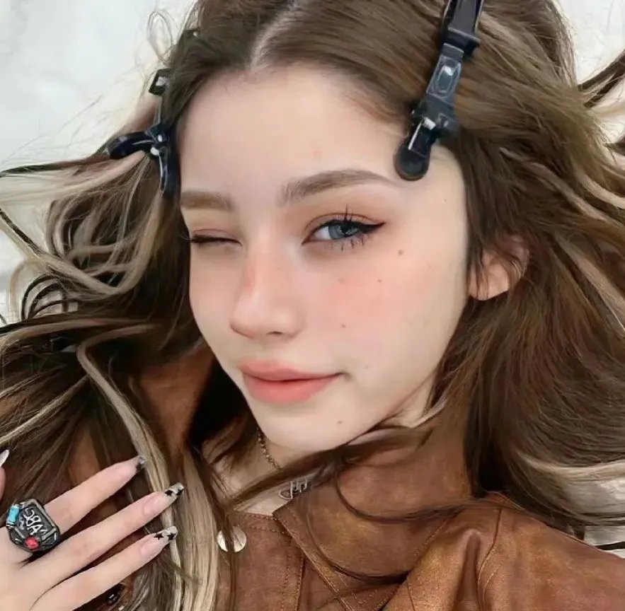 爱莲妹妹